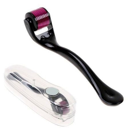 540 Titanium Microneedle Derma Roller 0.75mm - Black & Red